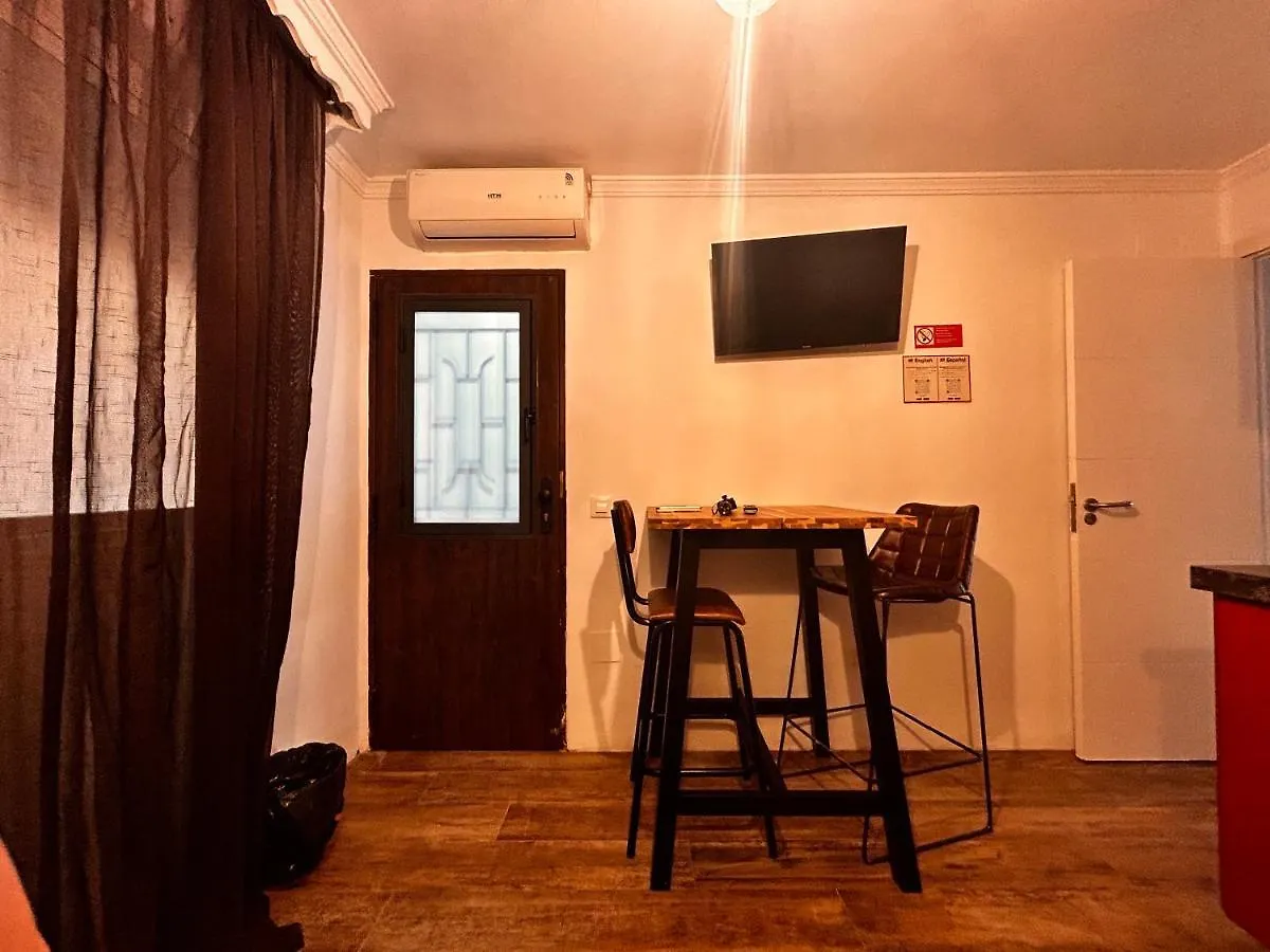 Beach, City & Gibraltar: Small Studio La Línea de la Concepción Apartamento
